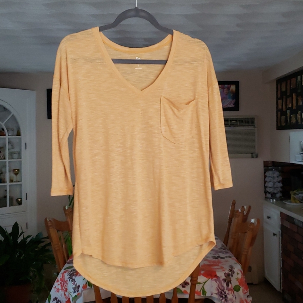 So 3/4 sleeve shirt